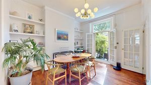 dining- click for photo gallery